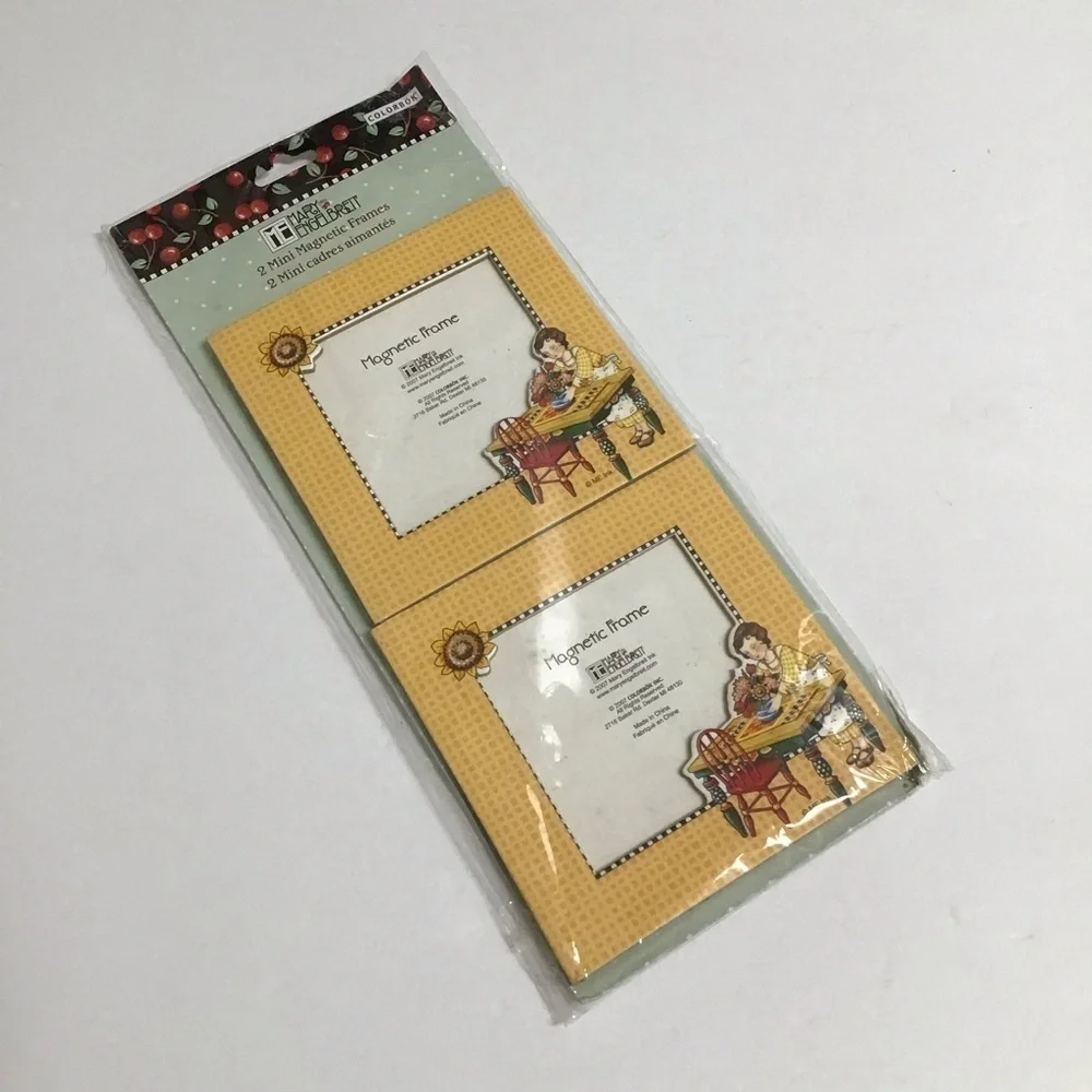 Mary Engelbreit 2 Mini Magnetic Photo Frames 3.5x3.5